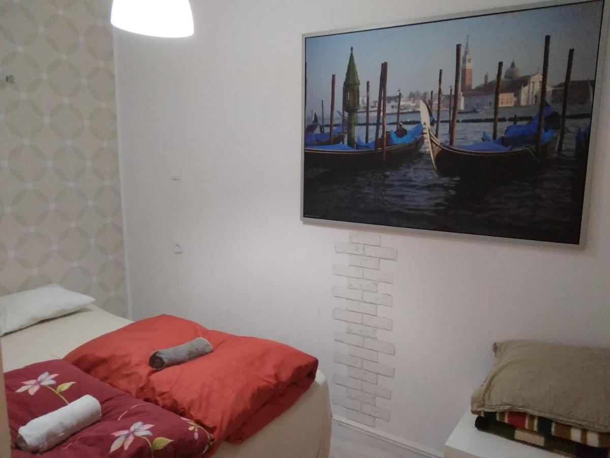 Apartament Przy Parku Noclegi Płock Εξωτερικό φωτογραφία